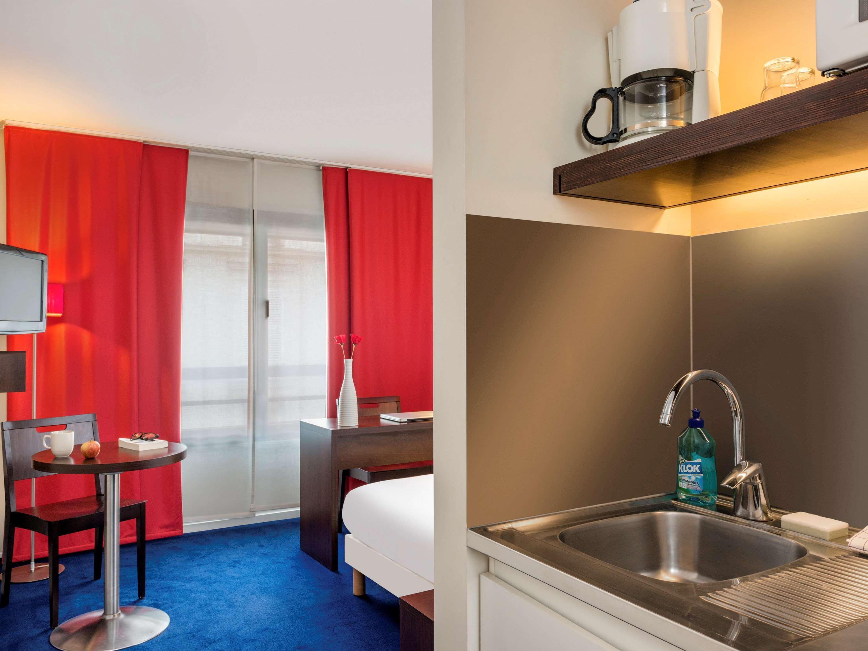 อะดาโจ แอคเสส ปารีส บาสตีย์ อพาร์ตโฮเต็ล Aparthotel ภายนอก รูปภาพ